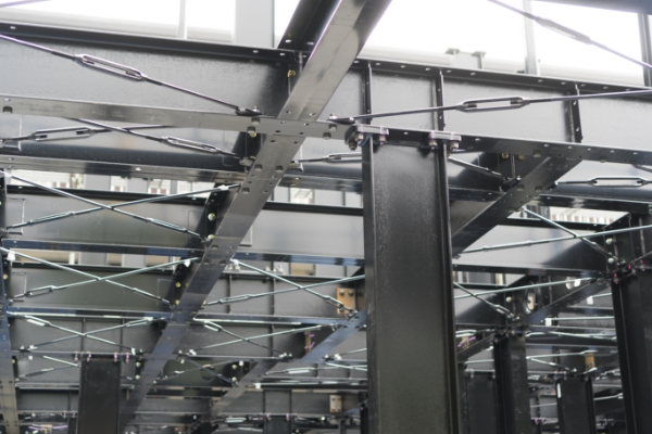 地震や台風による倒壊の危険が少ない